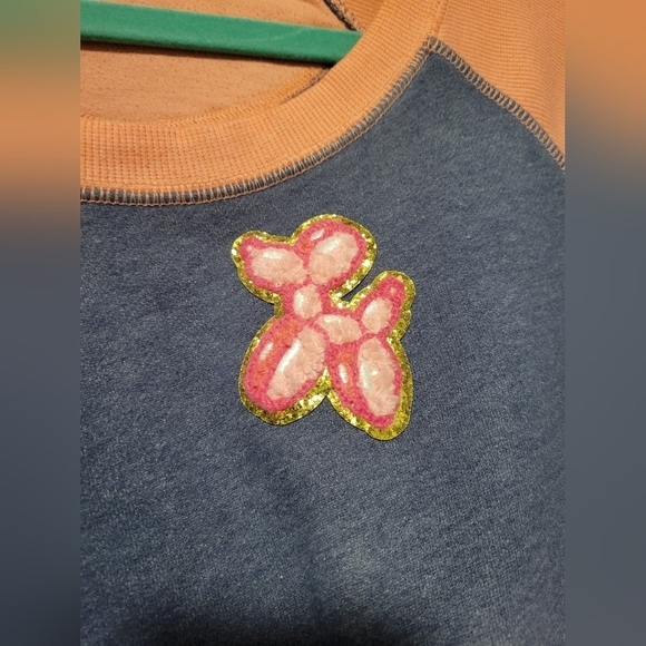 Tek Gear Women's Pullover Sweatshirt With Puffed Balloon Dog Patch Size XL - Picture 4 of 9